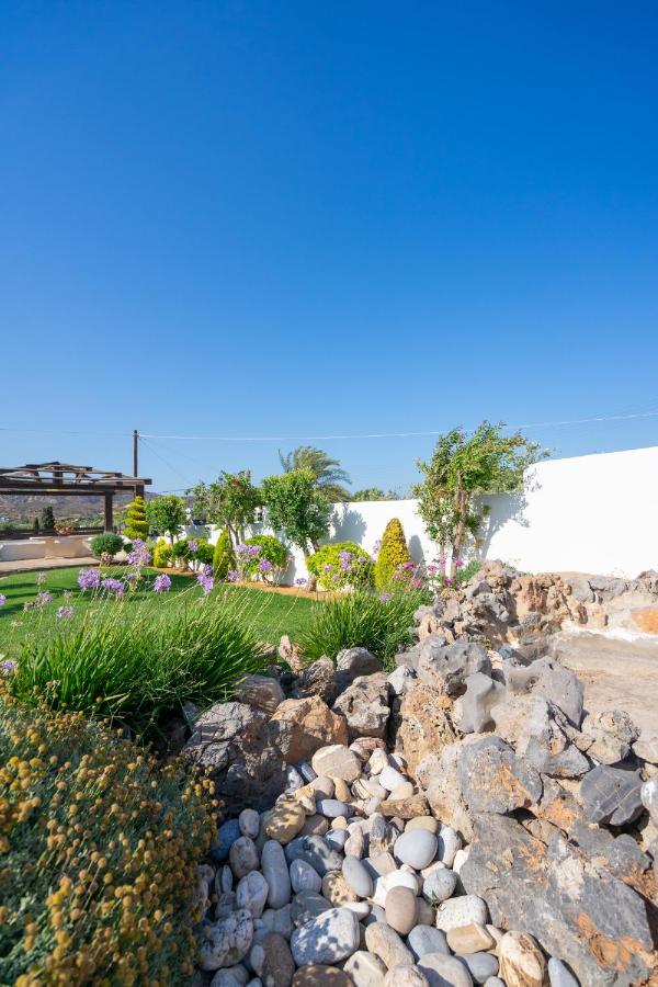 Georgia'S Apartments Kouremenos Beach Anevato Exteriör bild
